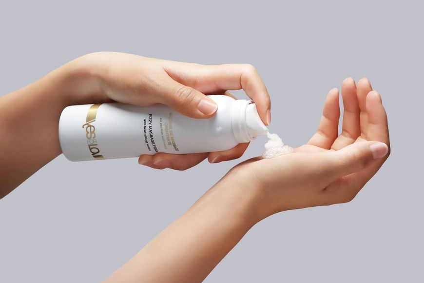 Масажна піна YESforLOV FIZZY MASSAGE FOAM with bewitching scent 150 мл SX4539 фото